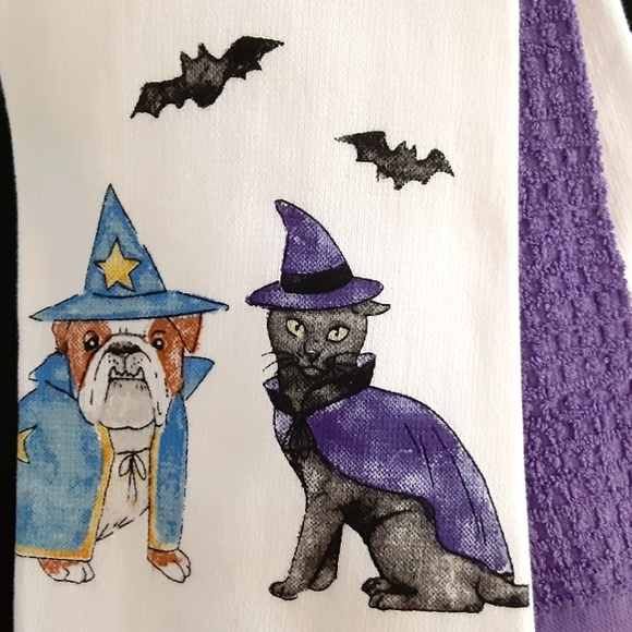 ๐๏ธ Set of 3 Rae Dunn Halloween Towels ๐พ - Picture 5 of 5